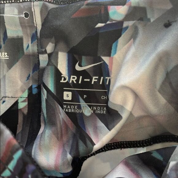 Nike Dri-FIT Multicolor Abstract Leggings - Picture 2 of 7